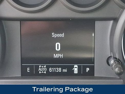 Used 2020 Chevrolet Silverado 1500 Custom w/ Custom Value Package AWD/4WD image 6