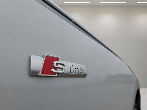 Used 2020 Audi A4 2.0T Premium Plus image 21