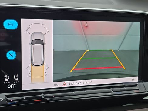 New 2026 Volkswagen Atlas SEL image 24