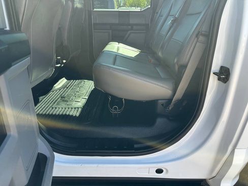 Used 2018 Ford F350 XL w/ Power Equipment Group AWD/4WD image 38