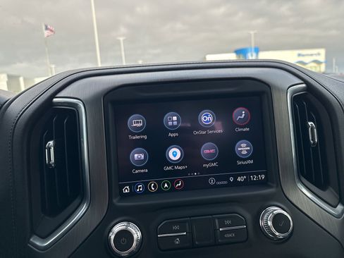 Used 2022 GMC Sierra 1500 Denali w/ Denali Premium Package image 43