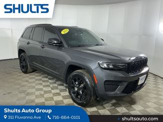 Used 2024 Jeep Grand Cherokee Altitude video 1