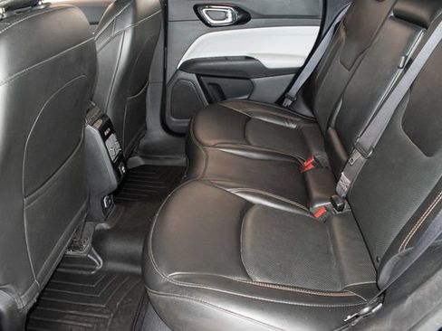 Used 2022 Jeep Compass Limited AWD/4WD image 16