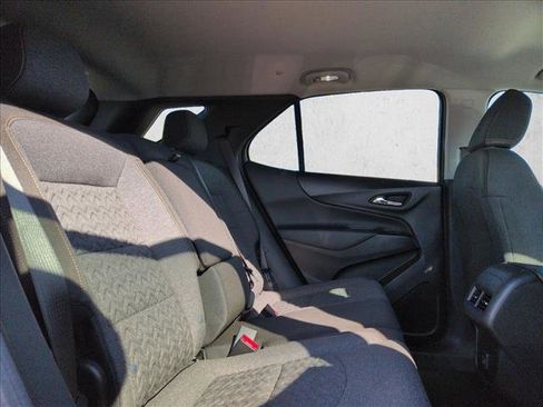 Certified 2023 Chevrolet Equinox LT FWD image 18