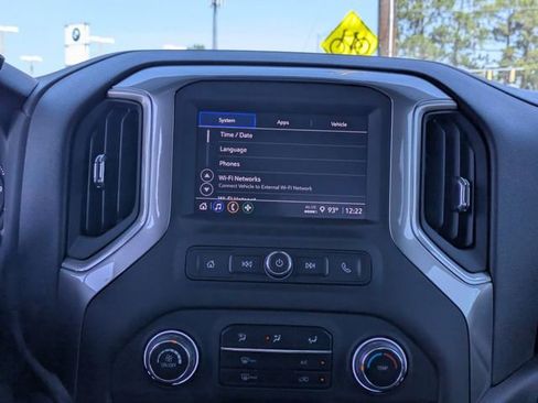 Used 2026 Chevrolet Silverado 1500 Custom w/ Turbomax Blackout Package RWD image 19