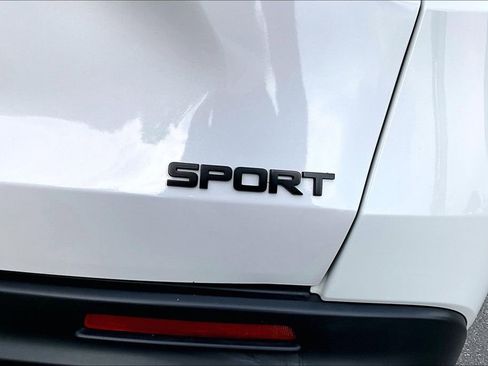 Certified 2024 Honda HR-V Sport image 22
