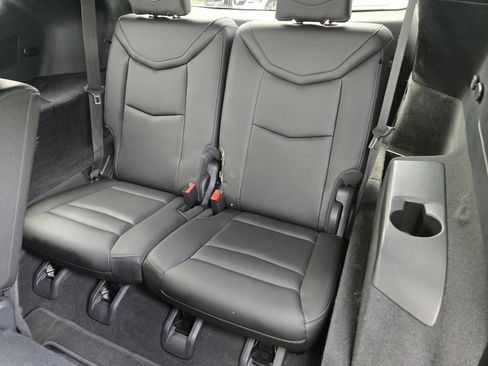 Used 2021 Cadillac XT6 Luxury FWD image 18