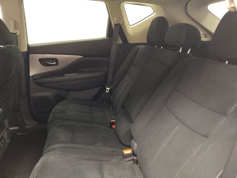 Used 2019 Nissan Murano SV w/ Cargo Package image 18