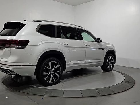 New 2026 Volkswagen Atlas SEL Premium R-Line image 5