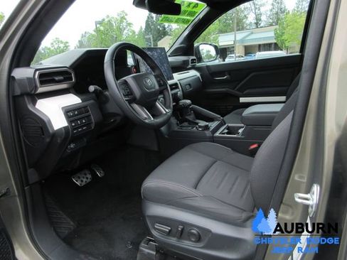 Used 2024 Toyota Tacoma TRD Sport w/ TRD Sport Upgrade Package image 25