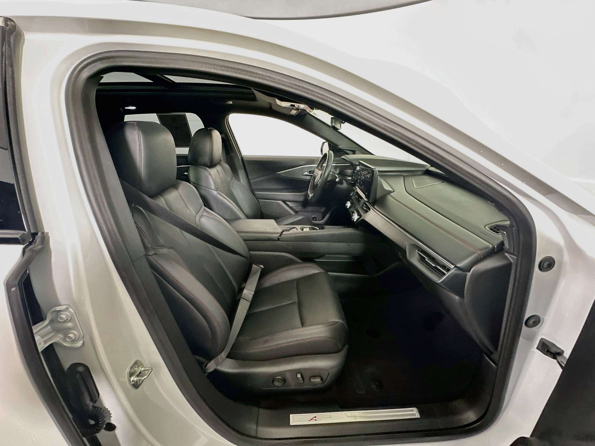 Used 2024 Acura ZDX A-Spec RWD image 34