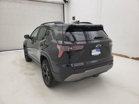 New 2026 Chevrolet Equinox LT w/ Convenience Package II FWD image 16