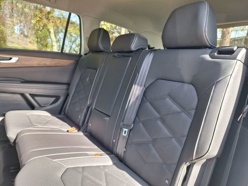 New 2026 Volkswagen Atlas SE image 21