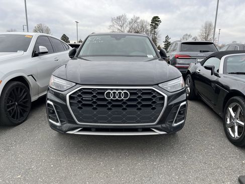 Used 2023 Audi Q5 2.0T Premium w/ Convenience Package image 21
