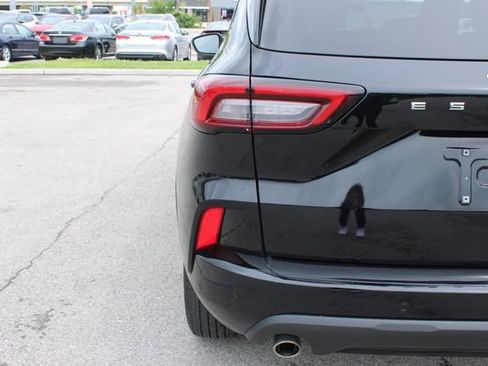 Used 2024 Ford Escape ST-Line w/ Tech Pack #1 AWD/4WD image 42