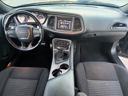 Used 2021 Dodge Challenger R/T image 15