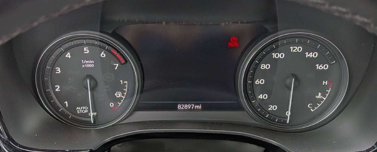 Certified 2022 Cadillac XT5 Premium Luxury w/ Technology Package AWD/4WD image 18