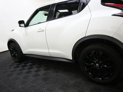 Used 2017 Nissan Juke SV image 12