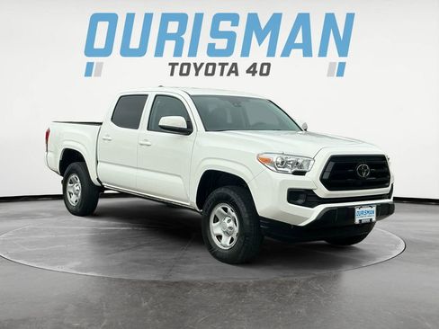Used 2023 Toyota Tacoma SR image 1