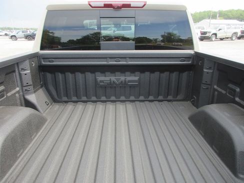 New 2026 GMC Sierra 1500 Denali AWD/4WD image 6