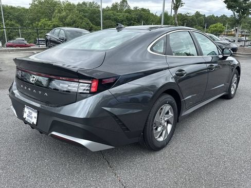 New 2026 Hyundai Sonata SE FWD image 7