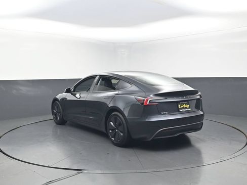 Used 2024 Tesla Model 3 Standard Range RWD image 4