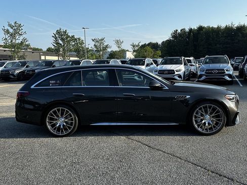 New 2026 Mercedes-Benz E 53 AMG e 4MATIC Wagon image 8