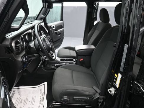 Used 2023 Jeep Wrangler Unlimited w/ Cold Weather Group AWD/4WD image 13