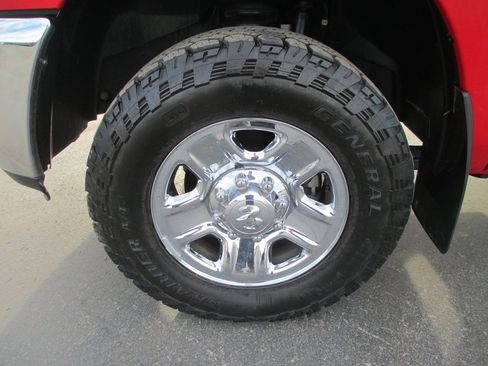 Used 2016 RAM 2500 SLT image 13