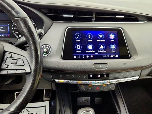 Used 2019 Cadillac XT4 Sport w/ Cold Weather Package image 17