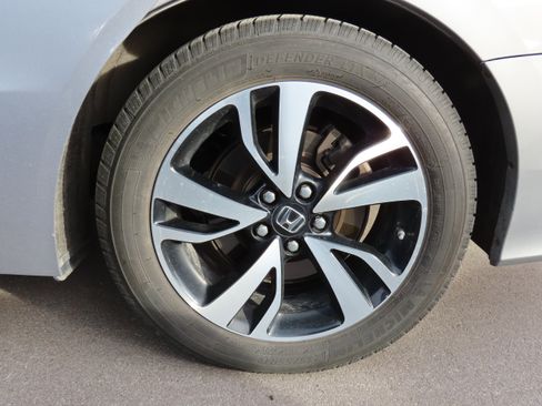 Used 2018 Honda Odyssey Elite image 42