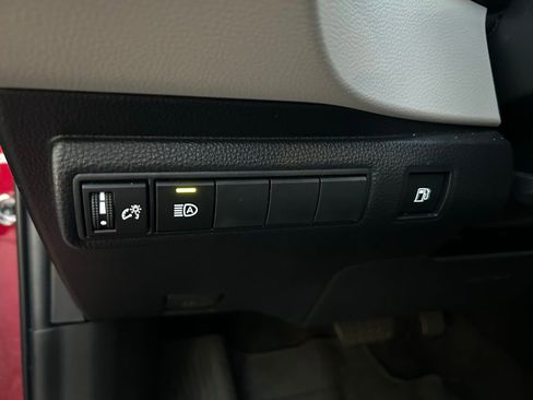 Used 2023 Toyota Corolla LE image 17