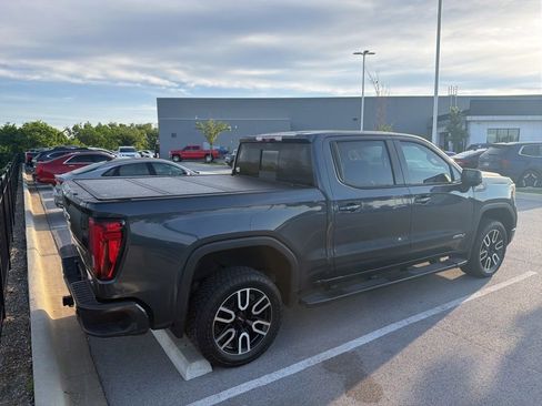 Used 2021 GMC Sierra 1500 AT4 w/ AT4 Value Package AWD/4WD image 9