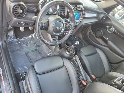 Used 2019 MINI Cooper S image 20