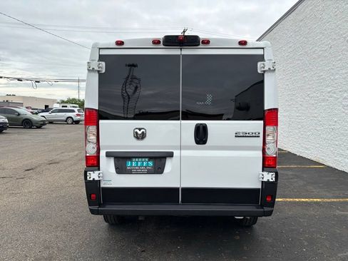 Used 2025 RAM ProMaster 2500 w/ U-Haul Equipment Group FWD image 6