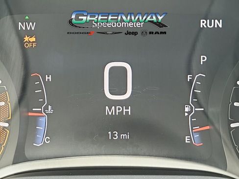 New 2026 Jeep Compass Latitude image 28