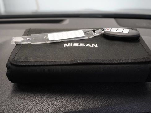 Used 2019 Nissan Rogue SV AWD/4WD image 38