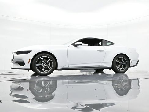 New 2025 Ford Mustang Premium image 33