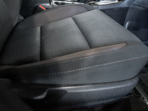 Used 2019 Toyota Corolla LE image 27