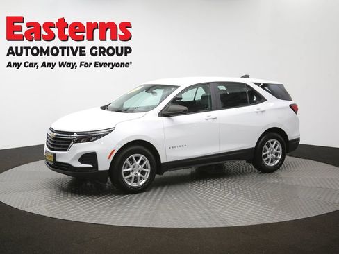 Used 2022 Chevrolet Equinox LS FWD image 55