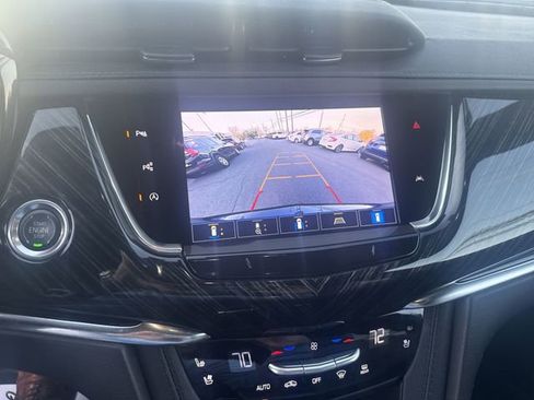 Used 2023 Cadillac XT6 Premium Luxury w/ Technology Package AWD/4WD image 15