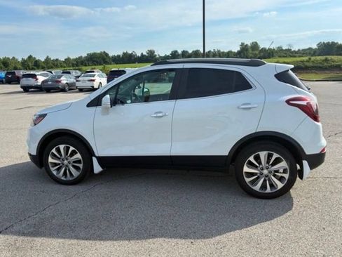 Used 2019 Buick Encore Preferred w/ Safety Package FWD image 8