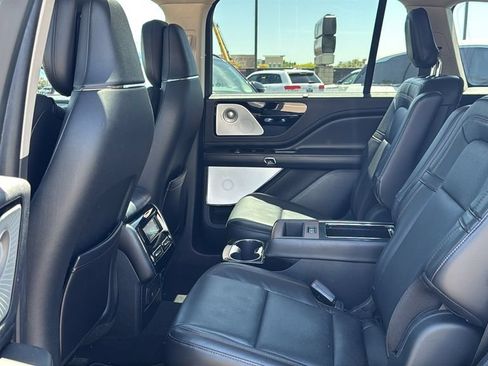 Used 2021 Lincoln Aviator Reserve w/ Equipment Group 201A RWD image 22