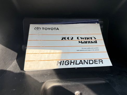 Used 2002 Toyota Highlander Limited image 13