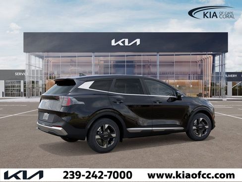 New 2026 Kia Sportage LX image 6
