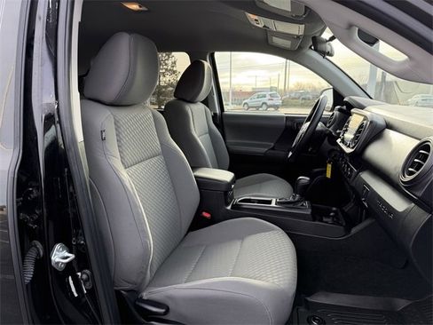Used 2023 Toyota Tacoma SR image 18