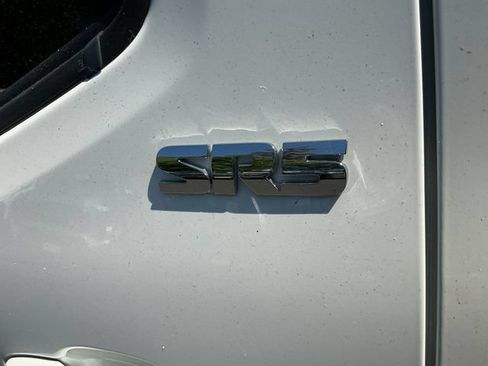Used 2018 Toyota Tacoma SR5 RWD image 29