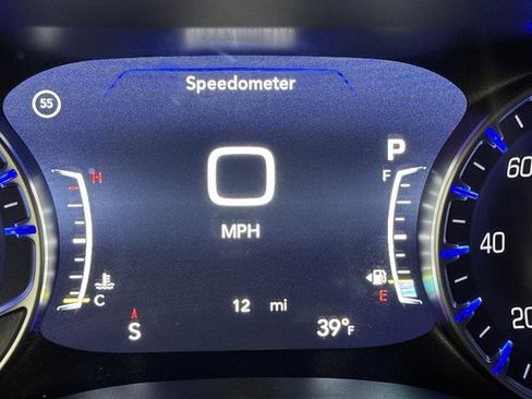 New 2026 Chrysler Pacifica Select image 6