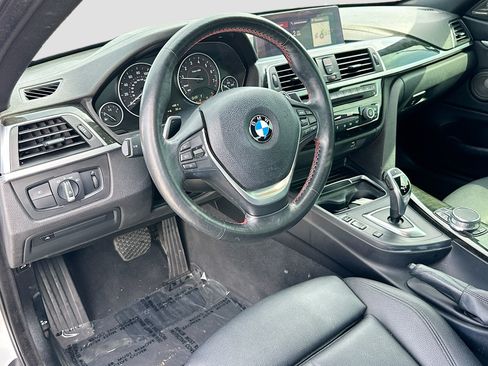 Used 2019 BMW 430i Coupe w/ Convenience Package RWD image 9