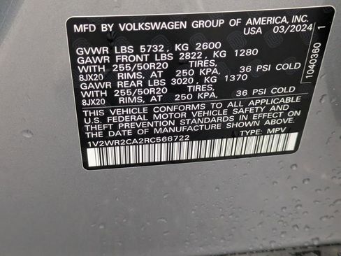 Used 2024 Volkswagen Atlas SE image 32